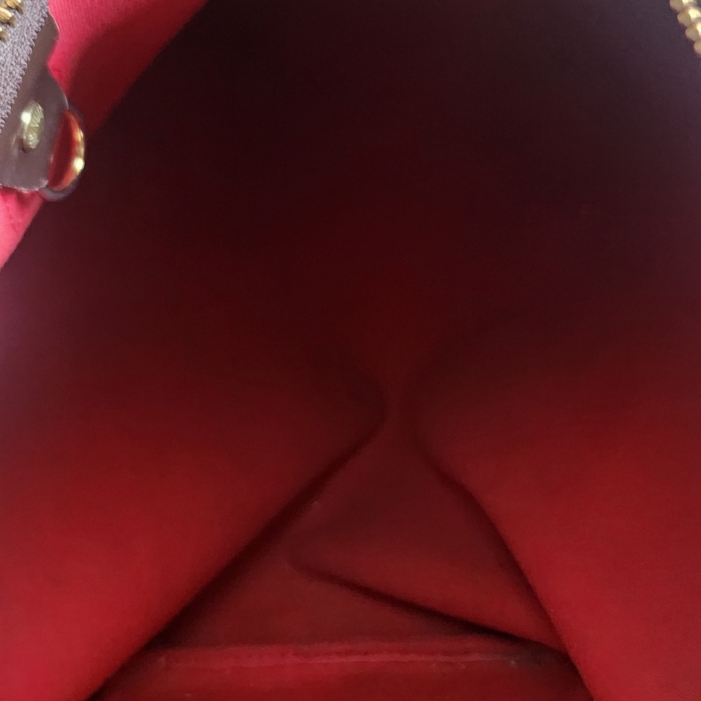 This is an authentic LOUIS VUITTON Damier Ebene Speedy 30. This stylish handbag. - Picture 8 of 15